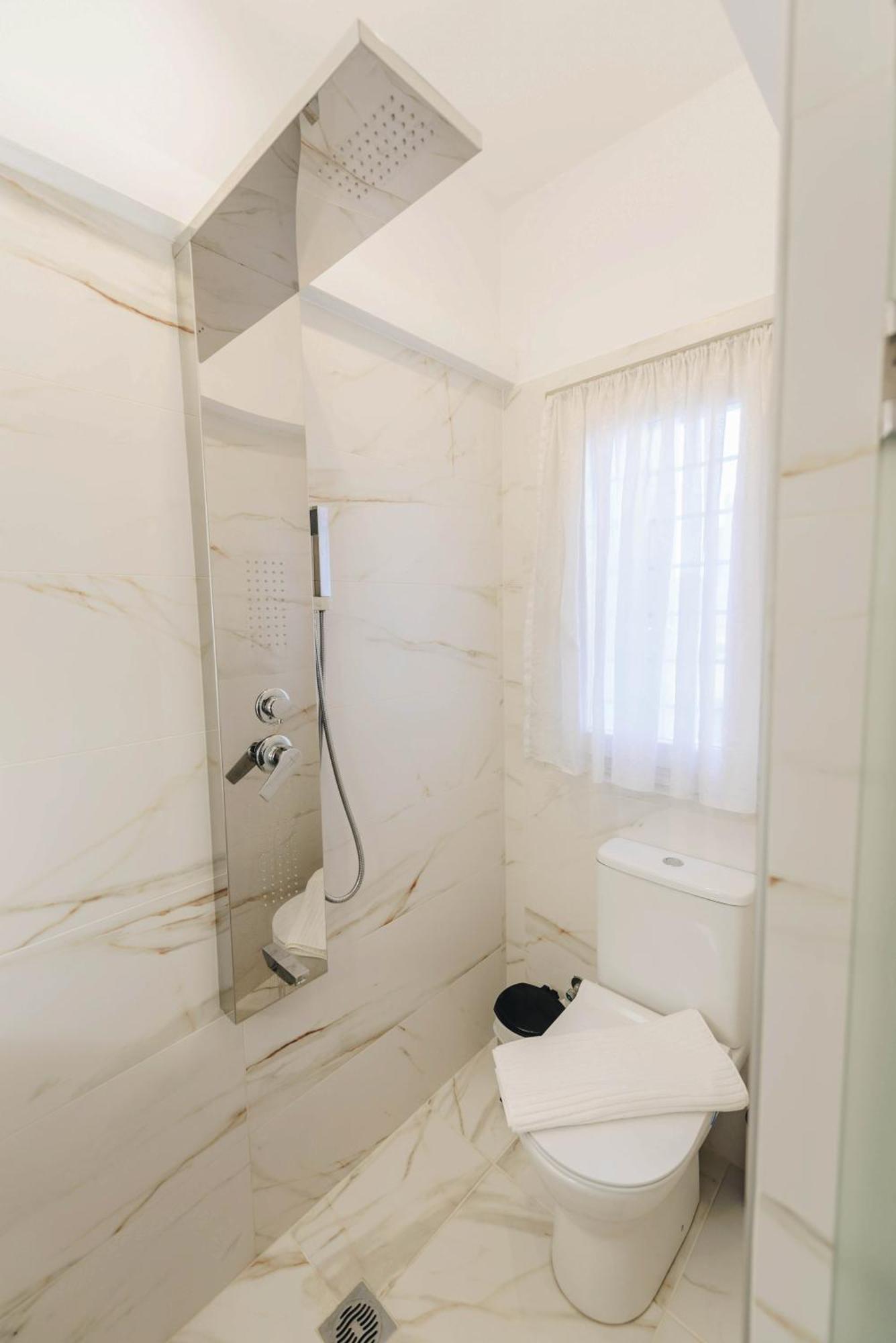 Sunrise Guesthouse Agria Dış mekan fotoğraf